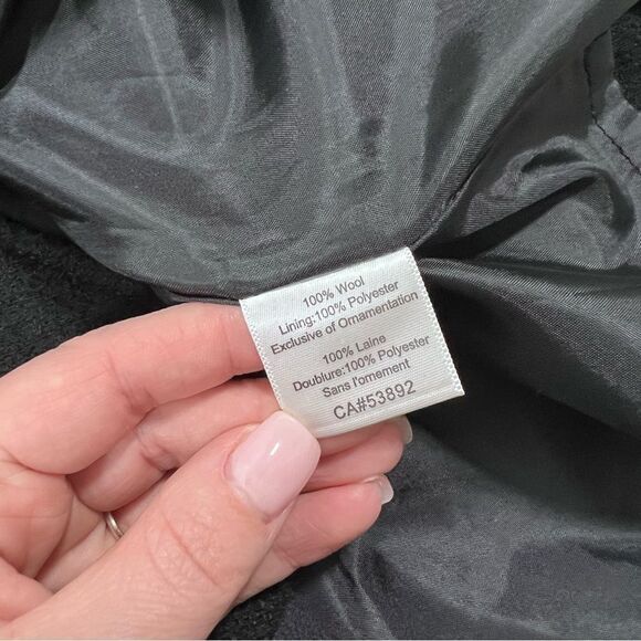 Icelandic design black‎ wool art to wear swing coat - Picture 6 of 7